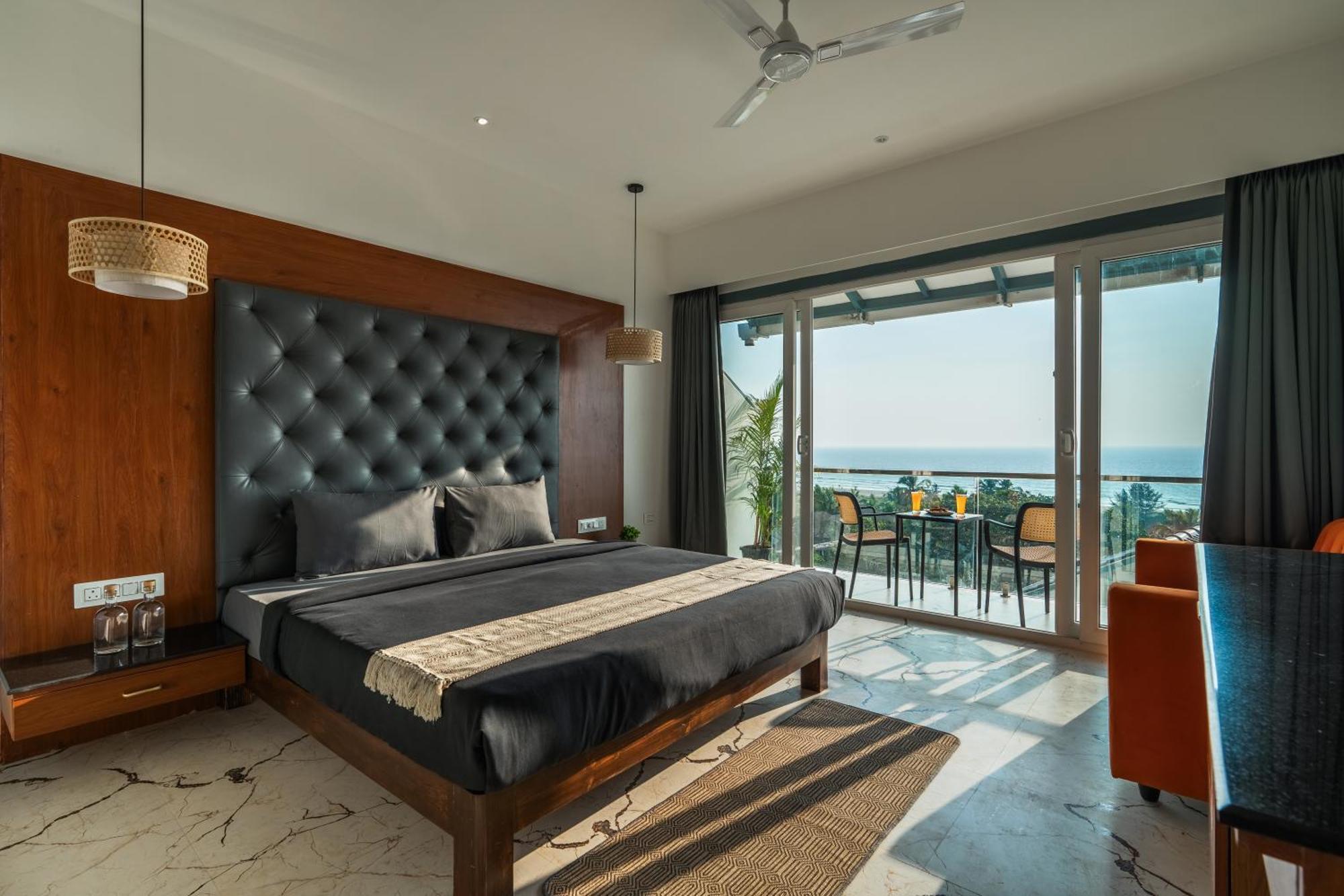 The Hosteller Goa, マンドレム 部屋 写真